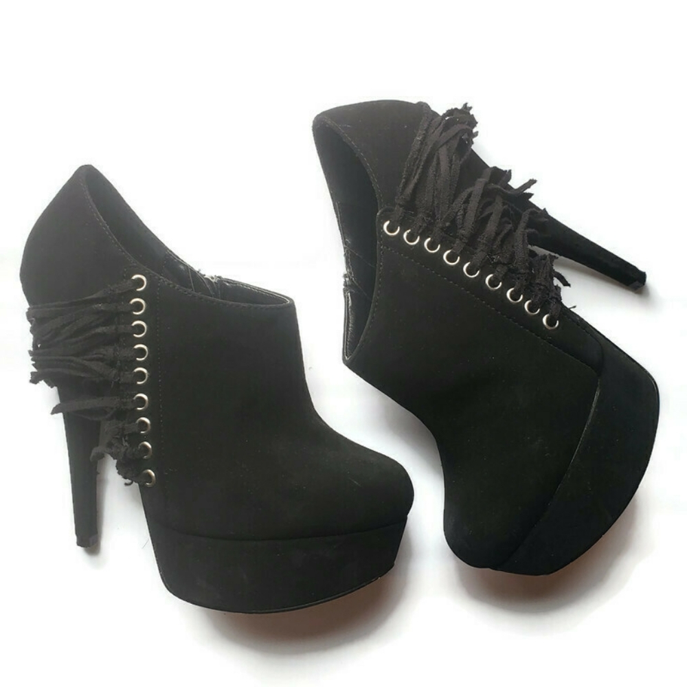 Shi by Journey Black Fringe ankle heeled booties